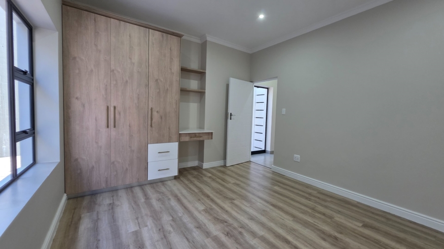 3 Bedroom Property for Sale in Hartenbos Heuwels Western Cape